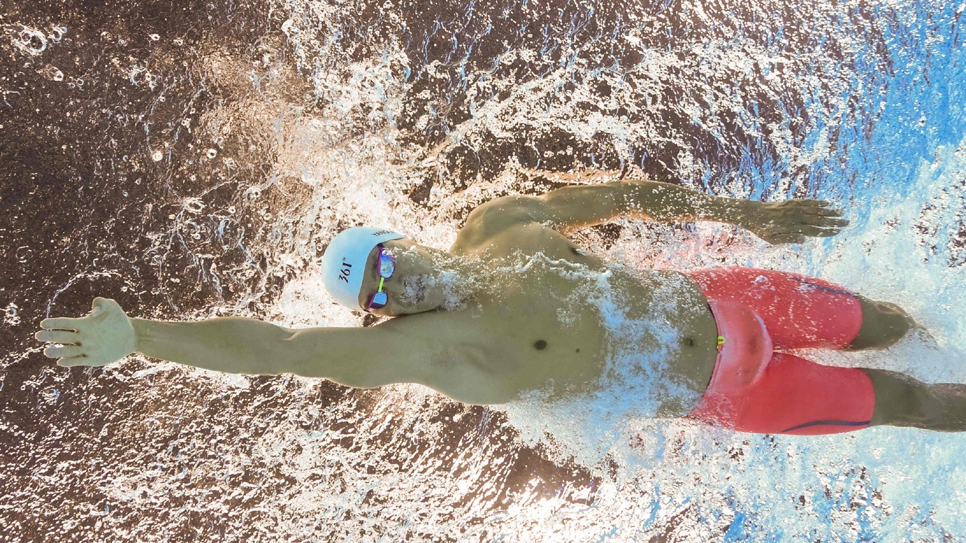 “青春之翼”青少年篮球公益救援行动在云南火热开展，助力青少年健康成长